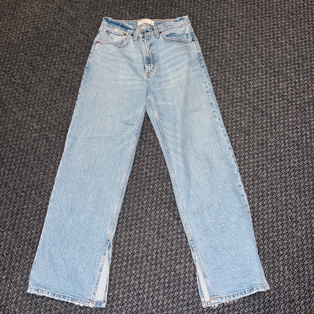 Abercrombie strait jeans